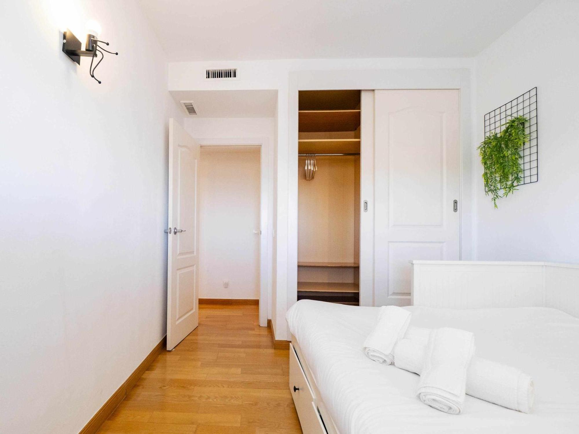 Atico Con Vistas Al Mar Piscina Y Parking Apartment Malaga Bagian luar foto