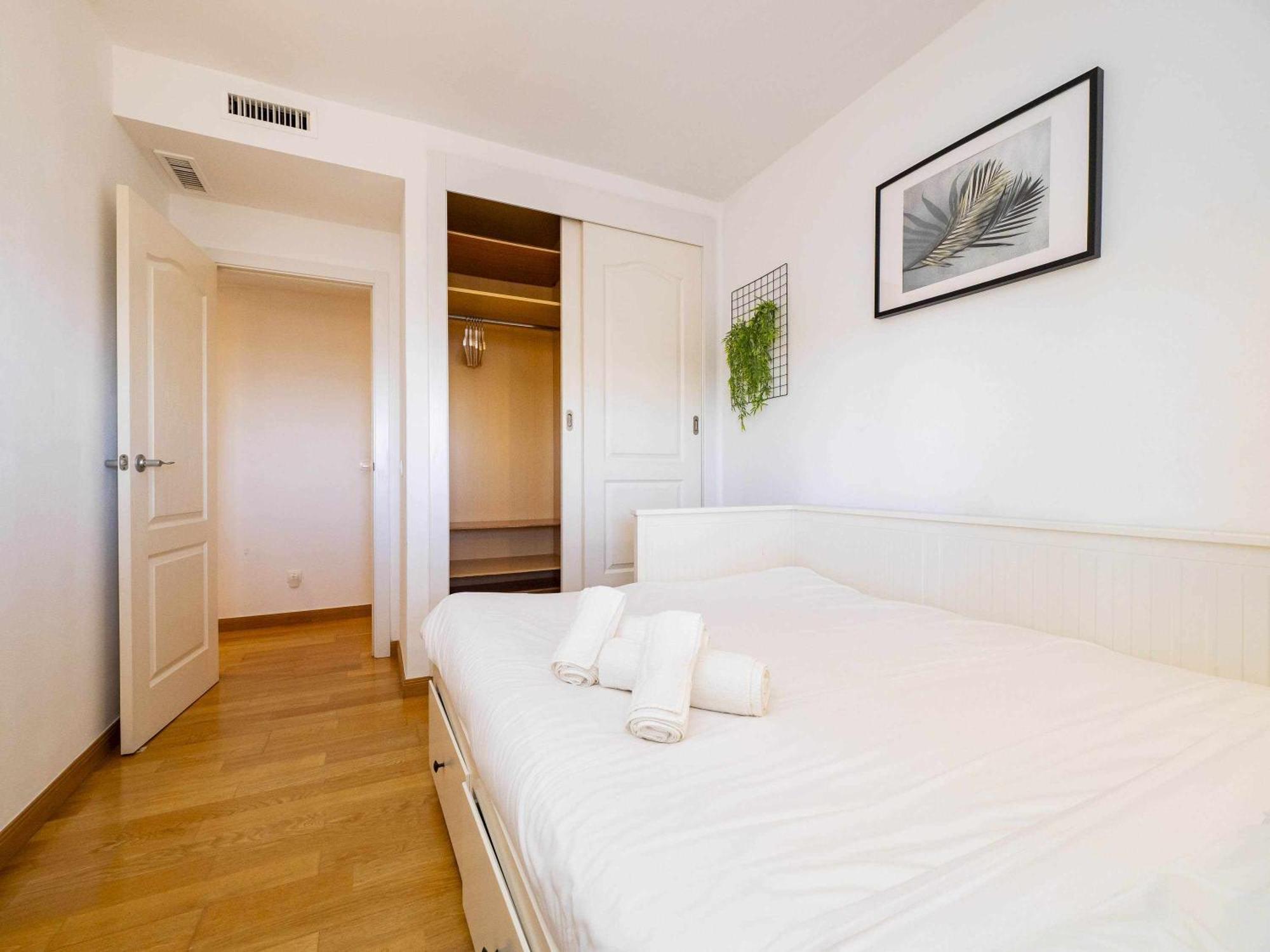 Atico Con Vistas Al Mar Piscina Y Parking Apartment Malaga Bagian luar foto