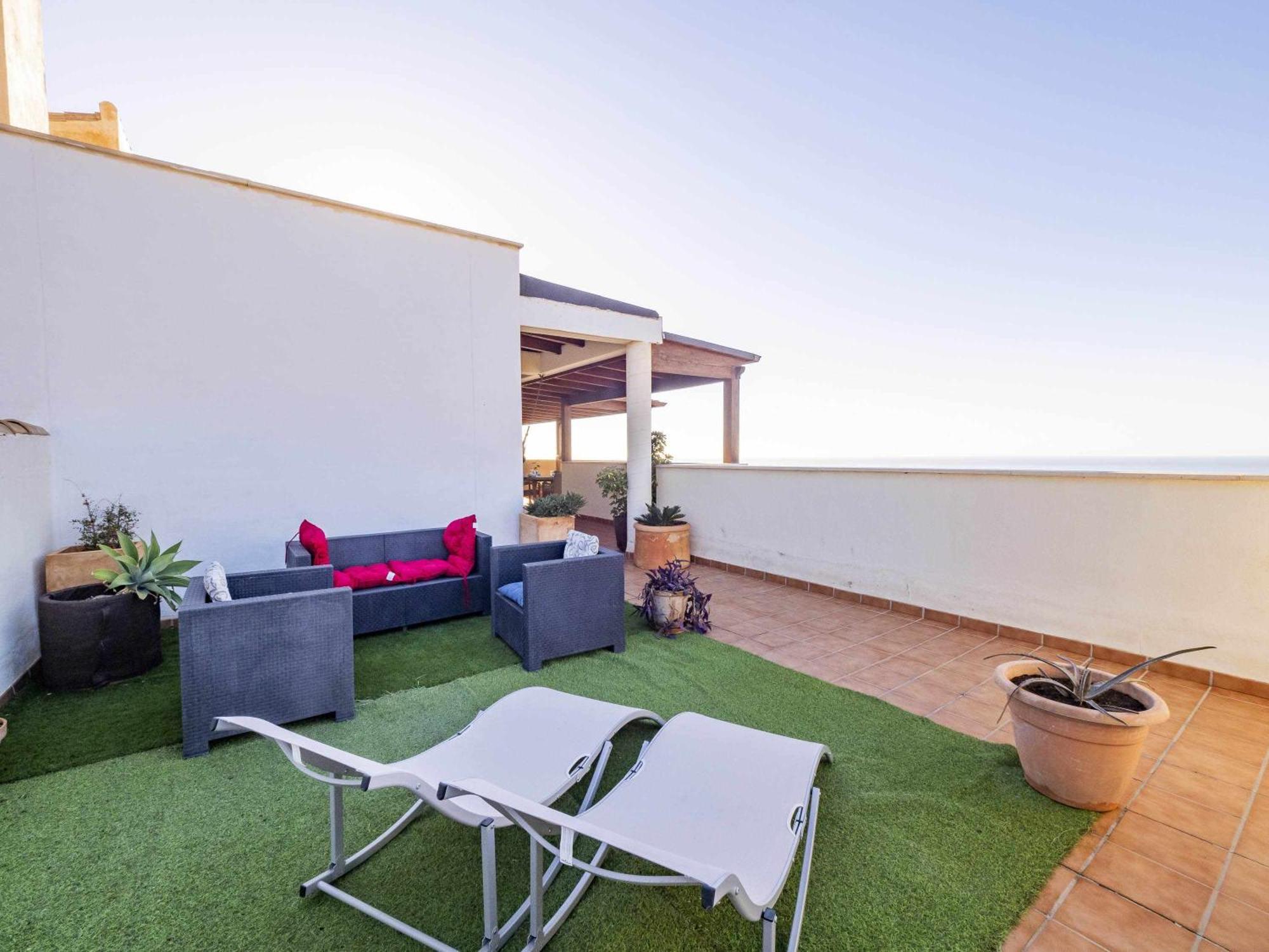 Atico Con Vistas Al Mar Piscina Y Parking Apartment Malaga Bagian luar foto